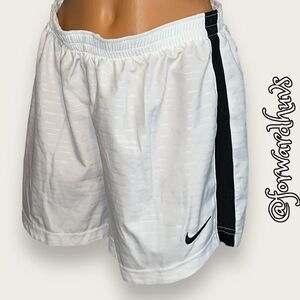 Nike Dri-Fit Shorts Size M